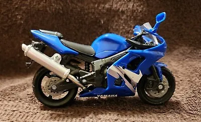 Yamaha YZF 600 R6 1:18 Scale Model Motorcycle • $10