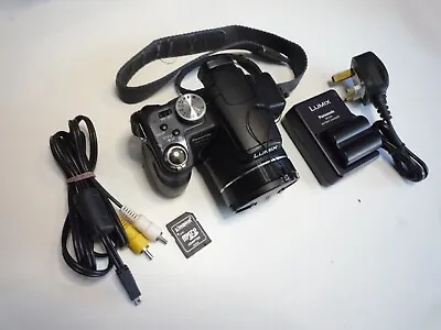 Panasonic LUMIX DMC-FZ18 8.1MP Digital Camera - Black • £34.95