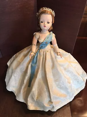 Madame Alexander Cissy Doll As Queen Elizabeth II 1955-56  21 Inches • $800