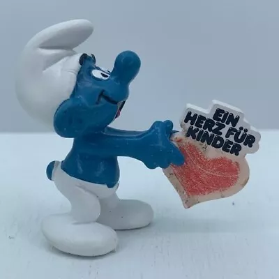 Smurfs 20125 Sign Smurf Heart For Children Kids Figure Vtg Schleich PVC Figurine • $24.97