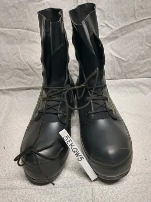 MICKEY MOUSE BUNNY BOOTS 11 REGULAR Black UNISSUED Usually Fits Size 12 Shoe • $179.98