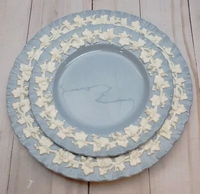 Wedgwood Cream Color On Lavender Salad Bread Plate Queens Ware Grapes Shell Edge • $38.99