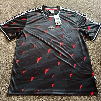 Mens Umbro Carling Football Shirt Sports T Shirt Top Black Size M L XL XXL BNWT • £3.99