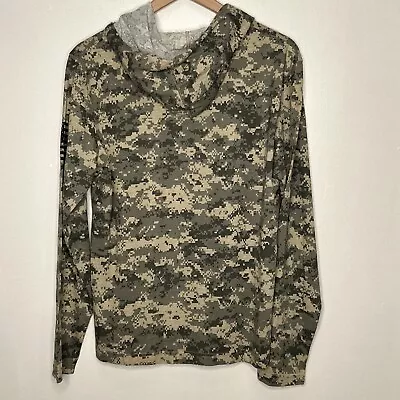 US Army Large Green Digital Camo Graphic Print Long Sleeve T Shirt With Hood • $38