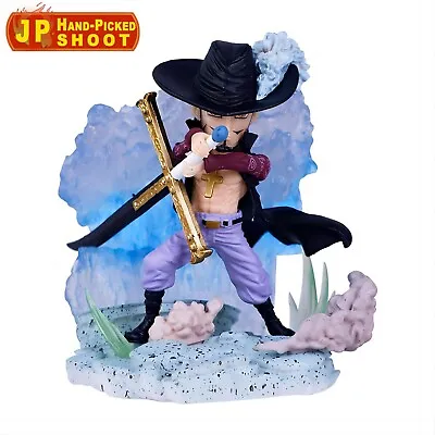 Anime One Piece G5 Shichibukai Dracule Mihawk Black Sword 10cm Statue Figure Toy • $20.67