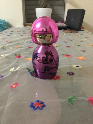 £0.70 • Buy Unusual Shiny Pottery Pink Japanese Girl Very Pretty See Description