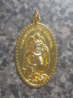 Vintage St Michael The Archangel Protect And Defend Us Gold Toned Medal  • $20