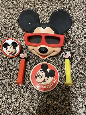 Mickey Mouse 3D Reel View-Master Toy Nightlight Disneyland Button & 2 Pez • $15