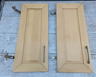 2x Light Oak Laminate Kitchen Cupboard Doors Raised Panel With Handle & Hinges • £14.99