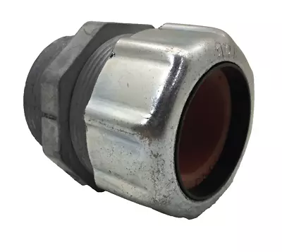 2563 Thomas And Betts 1-1/2 Inch Liquidtight Strain Relief Cord Connector • $26.99