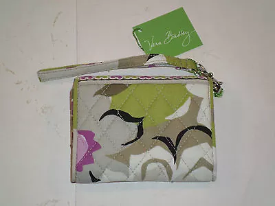 Vera Bradley Portobello Road Super Smart Wristlet Nwt Very Nice • $14.99