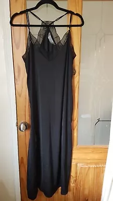 £5 • Buy Primark Negligee Size 14-16 Black Nightie, Cross Back High Split