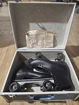 1973 Sears Vintage Roller Skates With Case Size 9 • $40