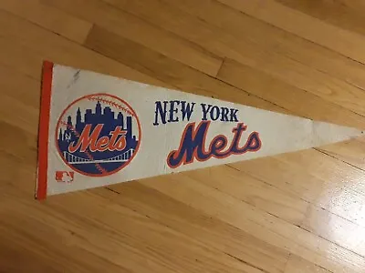 Vintage New York Mets Mlb Full Sized Pennant Rare • $17.49