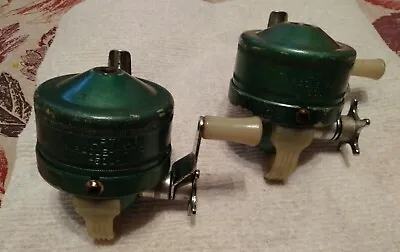 Lot Of 2 Vintage Martin Miracle-Matic 500 Fishing Reels Green Working • $16.99