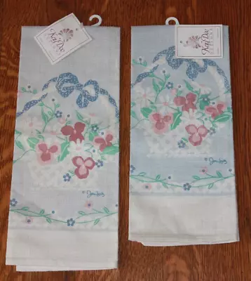 Vintage 2 Kay Dee Designs LINEN Kitchen Tea Towels Flowers Baskets Blue 1980s • $19.99