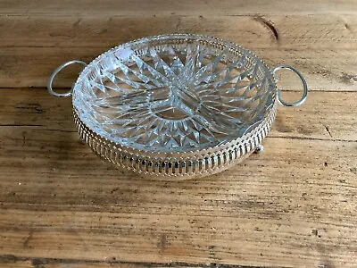 Queen Anne Silver Plated Tableware 3 Section Nibbles Hors D’Oeuvre Starter Dish • £9.99