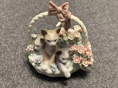 Lladro Purr-Fect Kittens Cats In Flower Basket Figurine #1444 With Original Box • $125.99