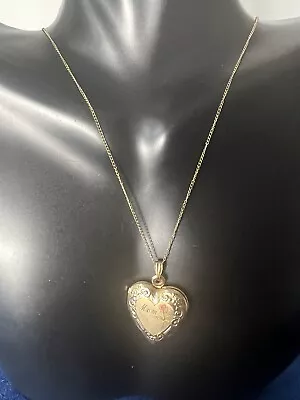 Vintage Art Deco 1/20 14K Gold Filled MOM Heart Photo Locket Pendant Necklace 19 • $49.99