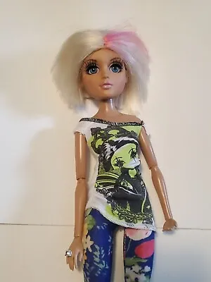 Mga Moxie Teenz Melrose 14' Fashion Doll With Wig Outfit And Shoes Ooak Or Play • $45