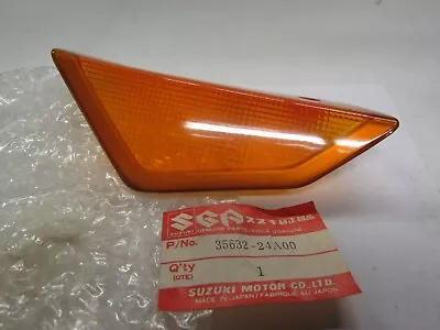 Suzuki GV1400 CAVALCADE NOS TURN SIGNAL LENS   25632-24A00 • $19.99