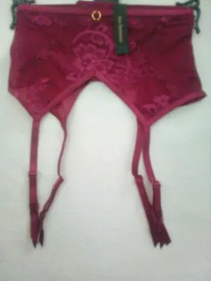 Ann Summers The Magnetic Waspie/ Suspender - Burgundy - Size Small (8-10)  • £5