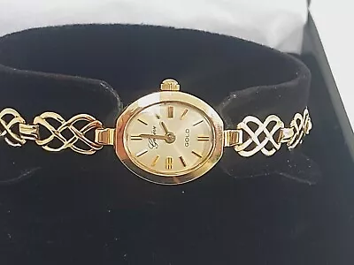 9ct Gold Ladies Watch With 9ct Gold Bracelet - New Battery Excellent Condition  • £220