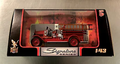 Road Signature Series 1923 Maxim C1 Seagrave Fire Truck 1:43 Scale • $59.99