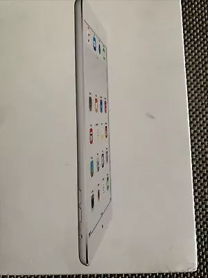 IPad Mini 2 32gb Silver  • $70