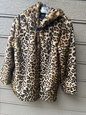 Forever 21 Womens Cheetah Print Faux Fur Coat Hooded Jacket Size Small • $15.99