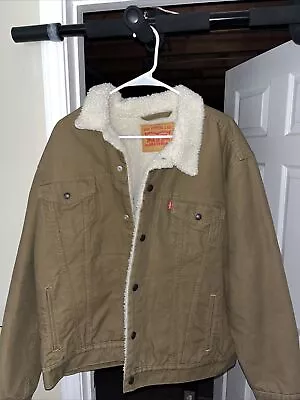 Levi's Sherpa/Fur Lined Trucker Jacket Men’s Size Large Tan Button • $50