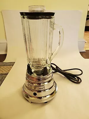 Waring Commercial Model Bar Blender W/ Glass Pitcher 40 Oz. Model 51BL29 • $34.99