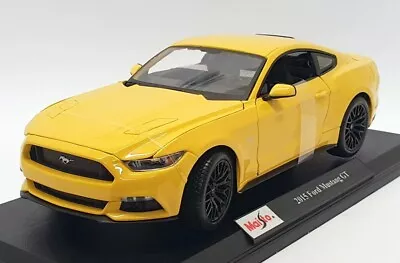 Maisto 1/18 Scale Model Car 46629 - 2015 Ford Mustang GT - Yellow • £44.99