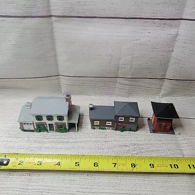 N Scale - 3 Misc Buildings - N Scale For Train Diorama Has Imperfections • $10.99