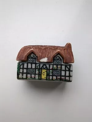 Wade Whimsey-on-Why Pump Cottage Set 1  No 1 • £2