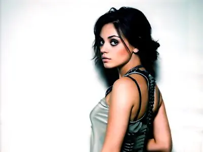 Mila Kunis Beautiful And Big Eyes 8x10 Picture Celebrity Print • $3.98