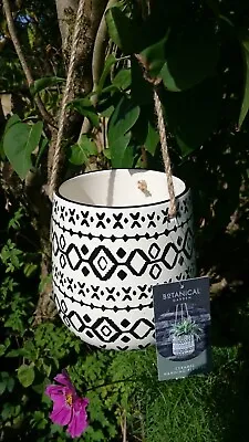 £9.99 • Buy Ceramic Hanging Planter Pot Black/White New With Tags