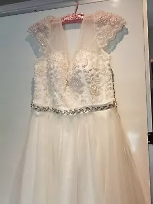 Jadore Bridal Dress Size 14 • $200