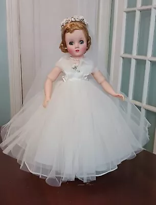 Vintage Madame Alexander 1957 Elise Bride Doll Style #1741 Blonde • $299