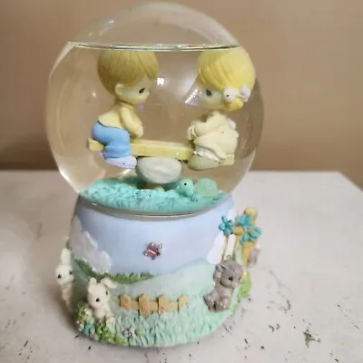 Vintage Water Globe Precious Moments Enesco “While Walking In The Park One Day” • $13.89