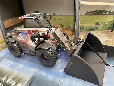 £53.95 • Buy Lightly Weathered Britains JCB Union Jack Loadall Tractor Conversion