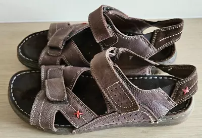 Mens Sandals Brown Size 42 (UK 8) Walk & Fly Velco Fastening • £3.50