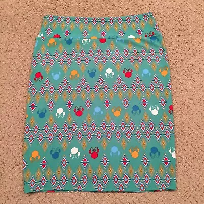 LuLaRoe Cassie Skirt 2XL Knee Length Unlined Pull On Green Minnie Mouse Pattern • $12.79