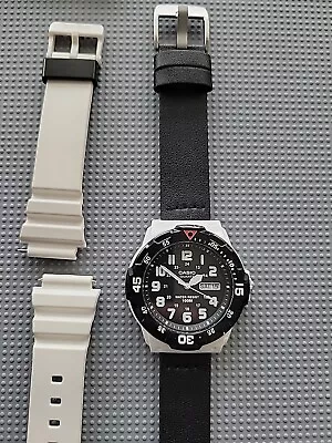 Men's Casio MRW-200H 5125 Day Date White Case Watch! New Battery & Leather Band! • $12.99