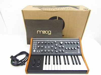 $2346.54 • Buy Moog Subsequent 25 Two-Tone Paraphonic Analog Synthesizer Second Hand G3779 #8