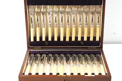 Vintage Walker & Hall Sheffield EPNS 24 Piece Knife & Fork Set In Box • $100