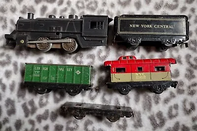 Vintage Marx Tin Litho Wind Up Train New York Central Lehigh Valley  • $39.99