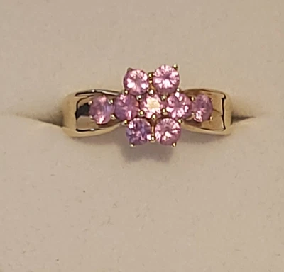 £149 • Buy 9ct Gold Pink Sappire Flower Ring