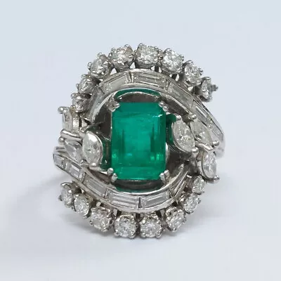 Stunning Vintage Cluster Diamond Wedding Ring 14K White Gold 2.50Ct CZ Emerald • $271.92