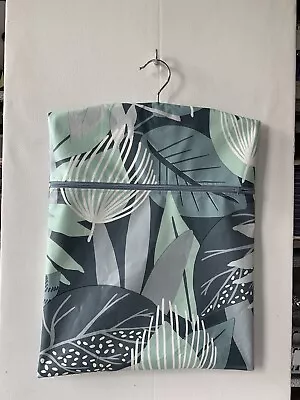 Hand Made Oilcloth Peg / Hanging Storage Bag - Zipped 12½ X16  Teal/Grey Jungle • £5.95